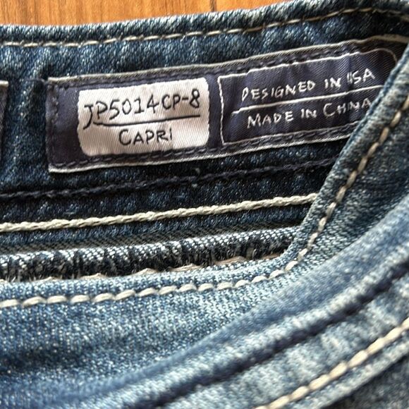 Miss Me Jean Capris - Picture 6 of 11